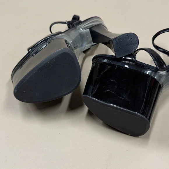 Towering Jante Black Platform Heels - Picture 8 of 8